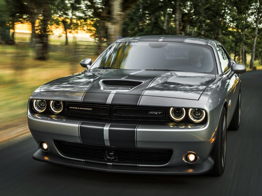  Dodge Challenger SRT 392 2015 года  (фото 12 из 21)